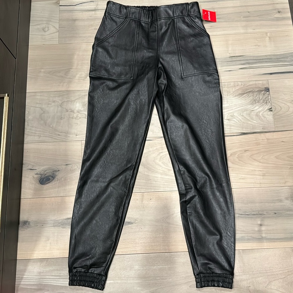 Woman’s pants